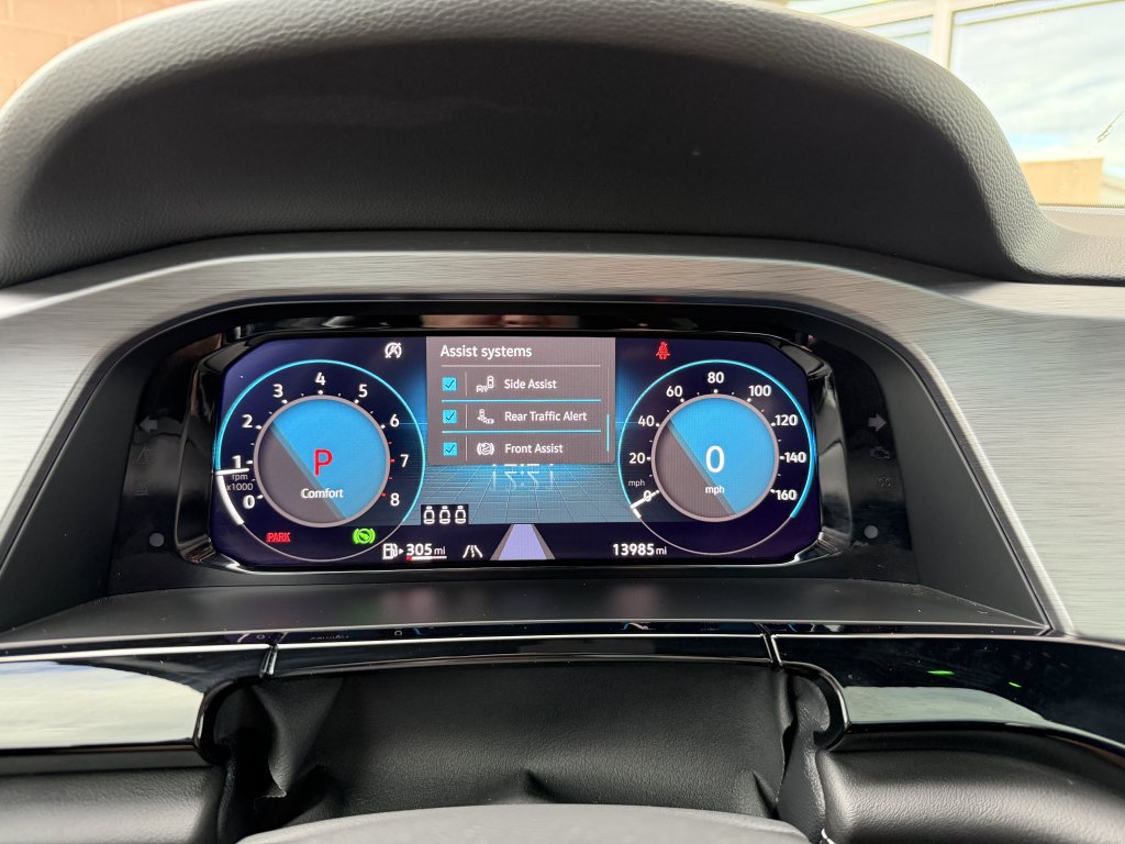 Used 2024 Volkswagen Atlas Cross Sport SE w/ Panoramic Sunroof Package image 19