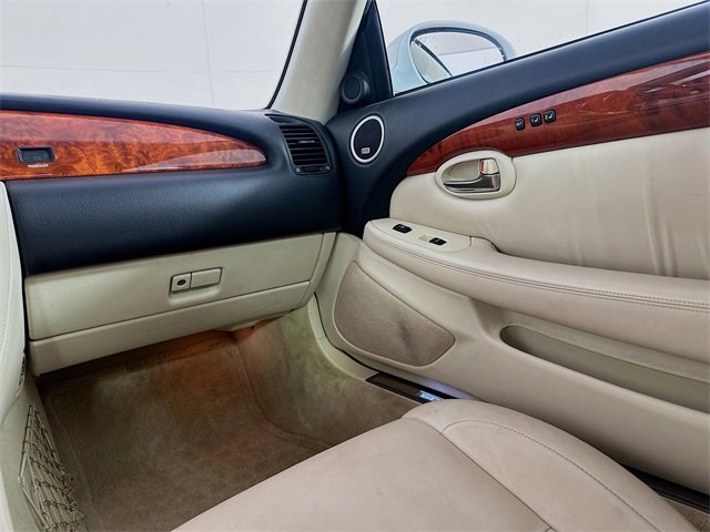 Used 2008 Lexus SC 430 Convertible image 22
