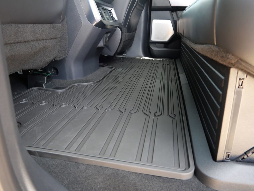 Certified 2026 Ford F450 Platinum w/ FX4 Off-Road Package image 15