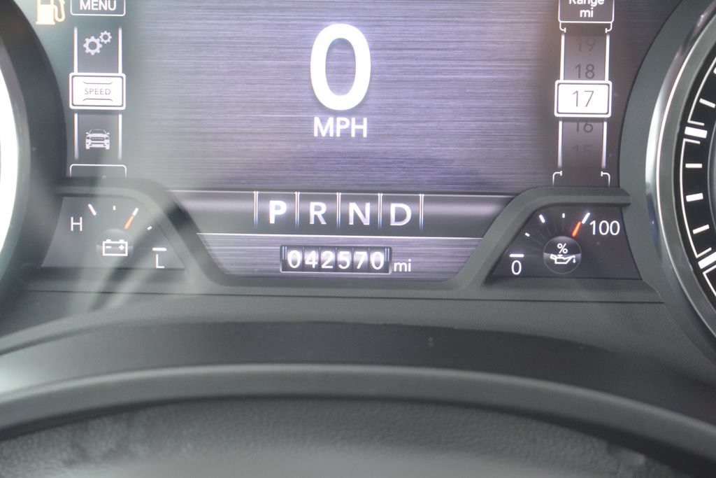 Used 2024 RAM 1500 Laramie AWD/4WD image 14