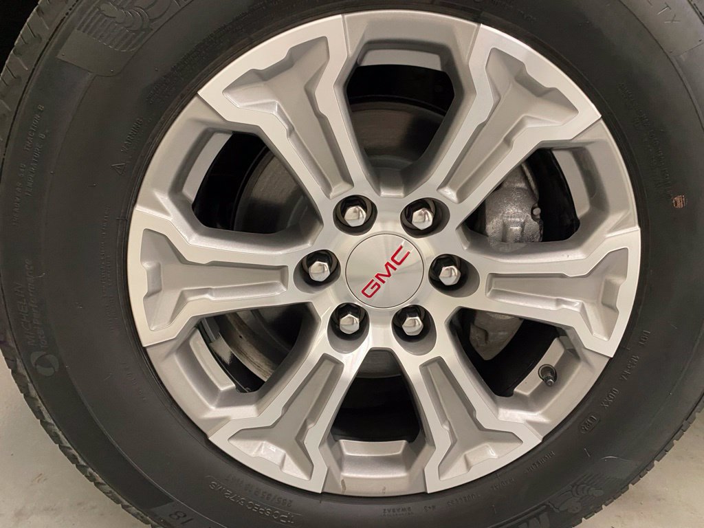 Used 2025 GMC Sierra 1500 SLT AWD/4WD image 27