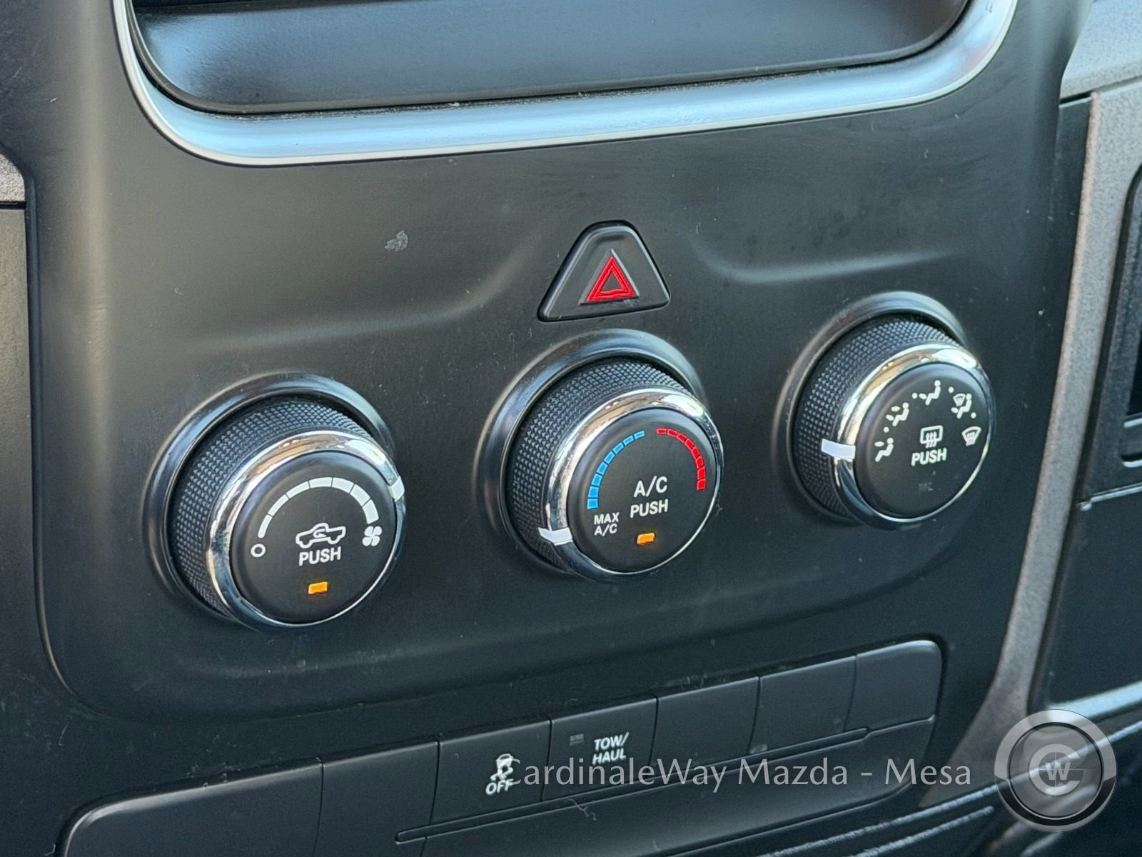 Used 2017 RAM 1500 ST w/ SXT Appearance Group RWD image 27