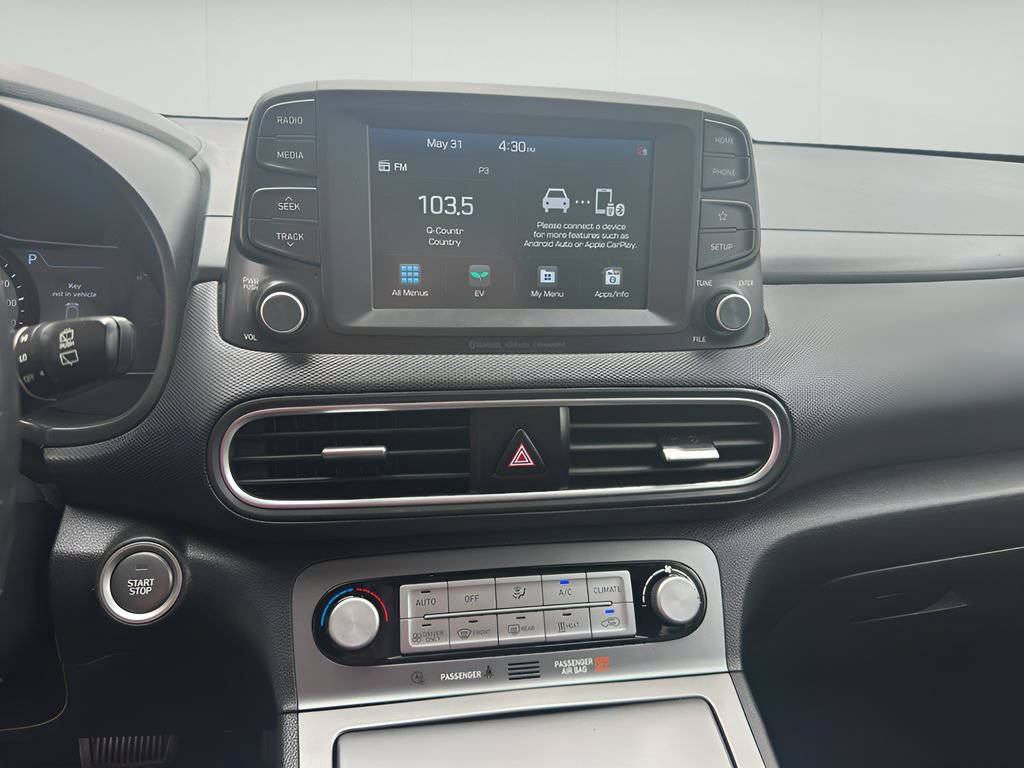 Used 2021 Hyundai Kona Limited w/ Cargo Package FWD image 30