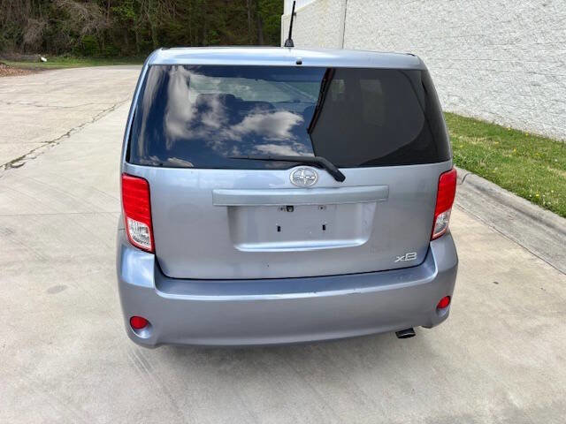 Used 2011 Scion xB image 14
