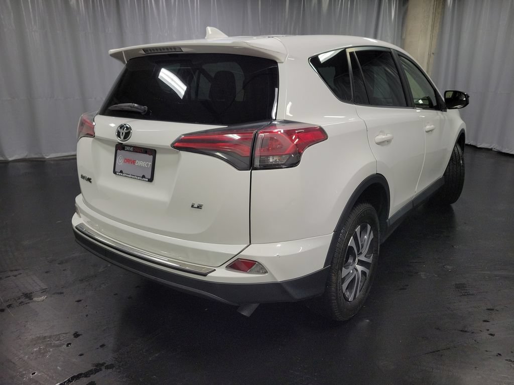 Used 2018 Toyota RAV4 LE w/ All Weather Liner Package FWD image 8