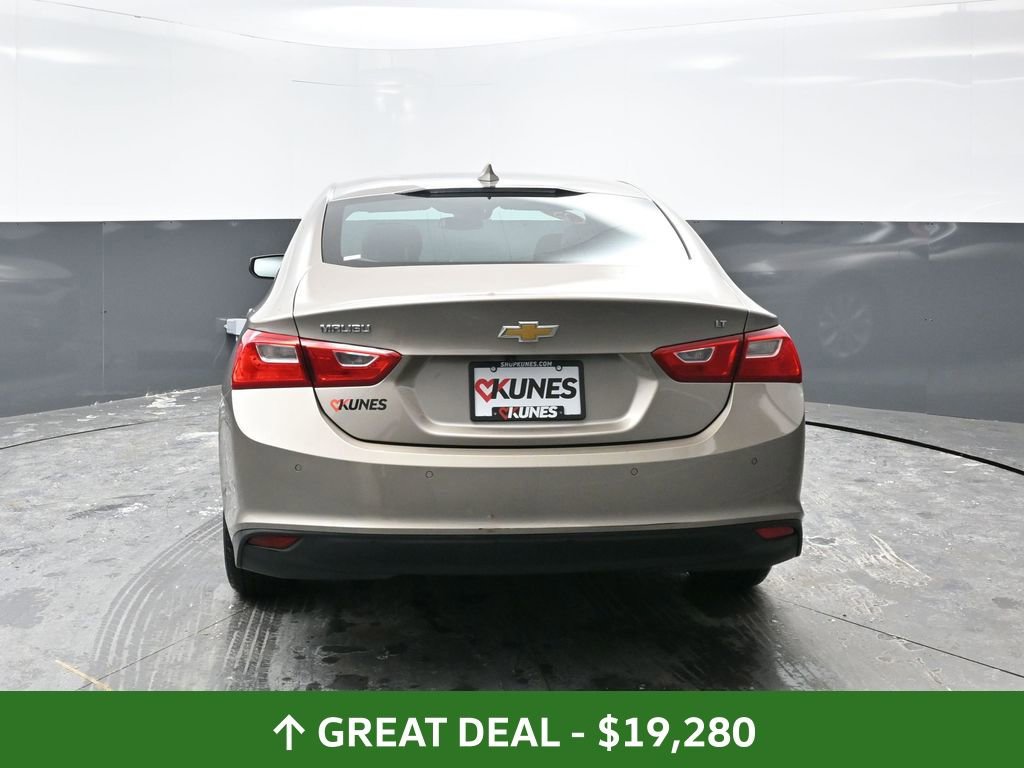 Used 2025 Chevrolet Malibu LT image 14