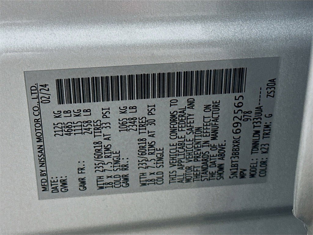 Used 2024 Nissan Rogue SV image 36