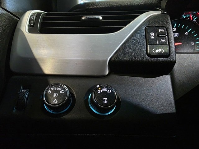 Used 2018 GMC Yukon XL SLT w/ Open Road Package image 19