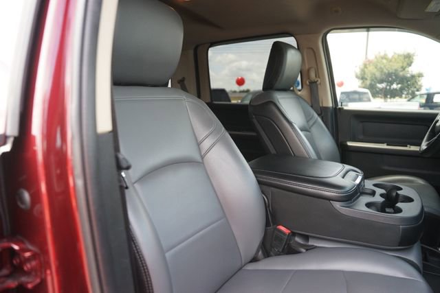 Used 2020 RAM 2500 Tradesman w/ Chrome Appearance Group AWD/4WD image 19