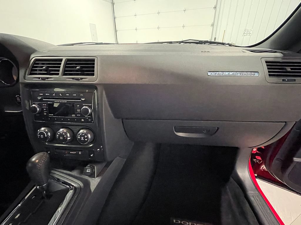 Used 2012 Dodge Challenger SXT Plus RWD image 60