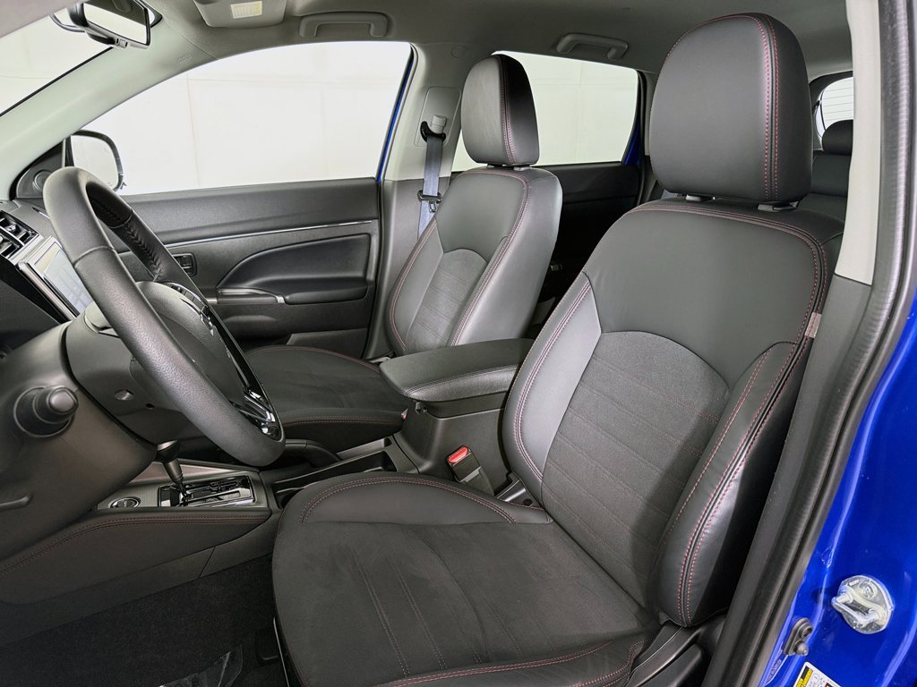 Used 2023 Mitsubishi Outlander Sport SE image 24