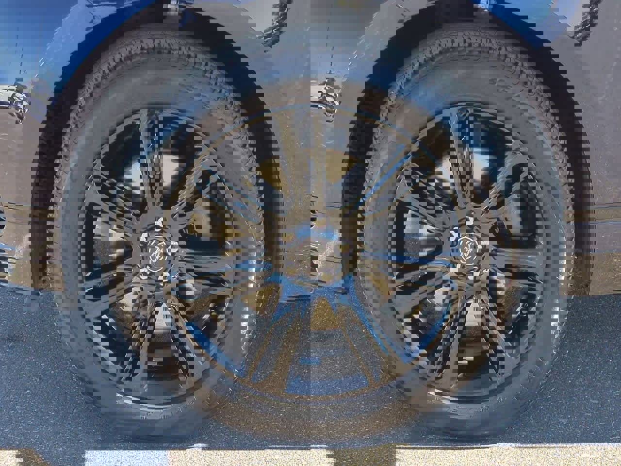 Used 2022 Land Rover Range Rover Velar R-Dynamic S image 12