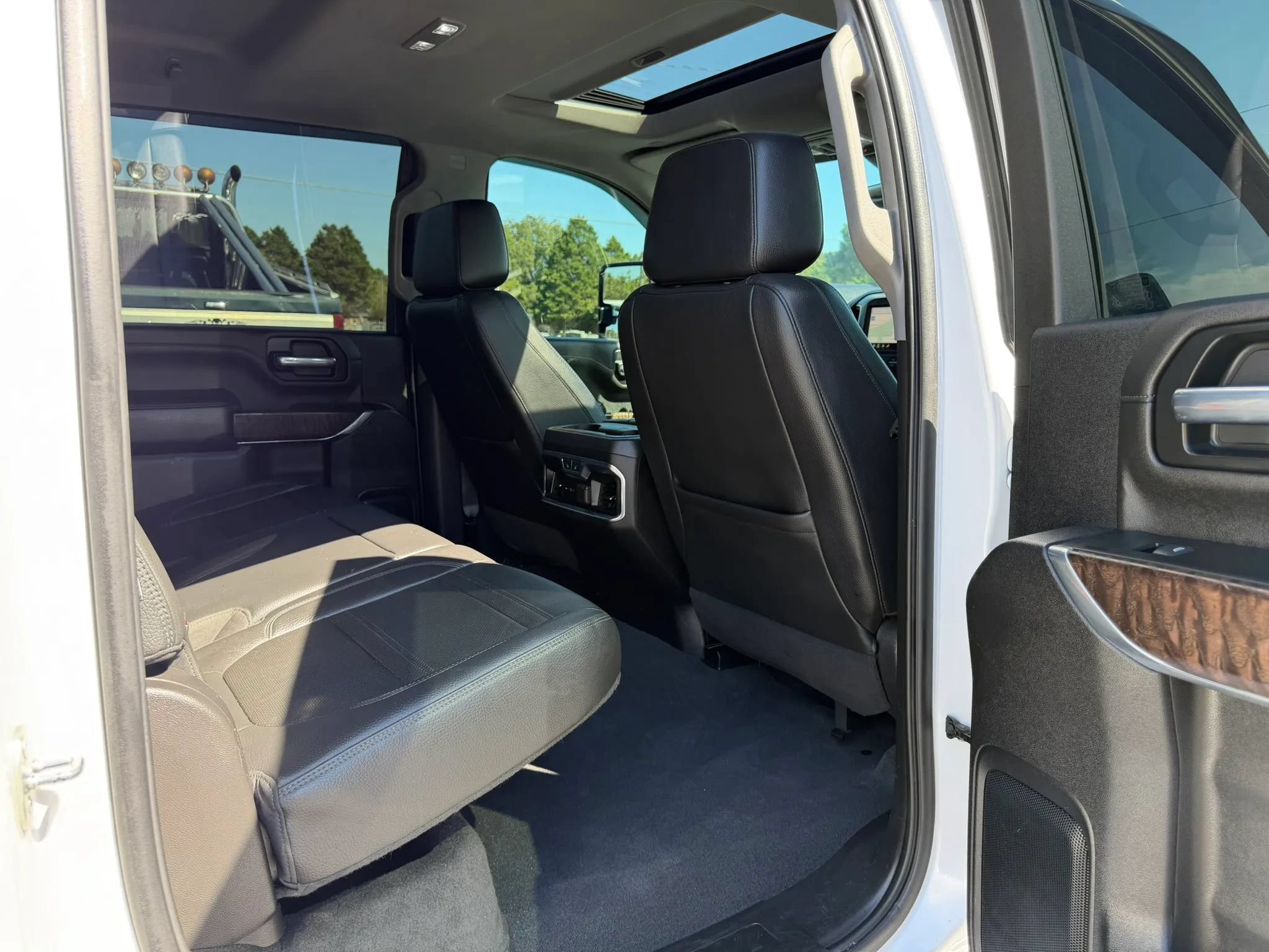 Used 2020 GMC Sierra 2500 Denali w/ Denali Ultimate Package AWD/4WD image 19