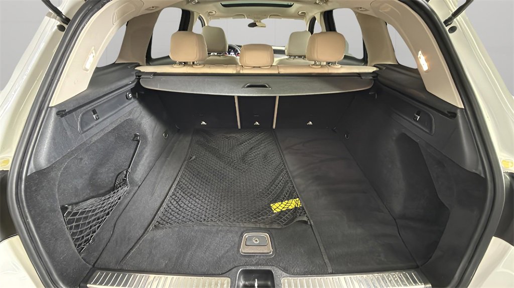 Used 2017 Mercedes-Benz GLC 300 4MATIC image 29