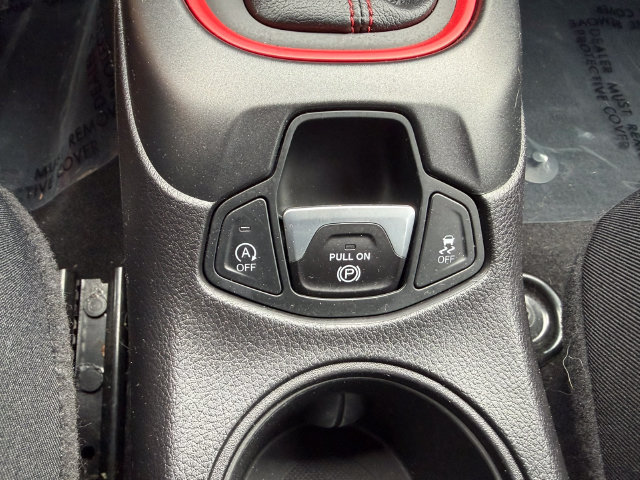 Used 2019 Jeep Compass Trailhawk AWD/4WD image 27