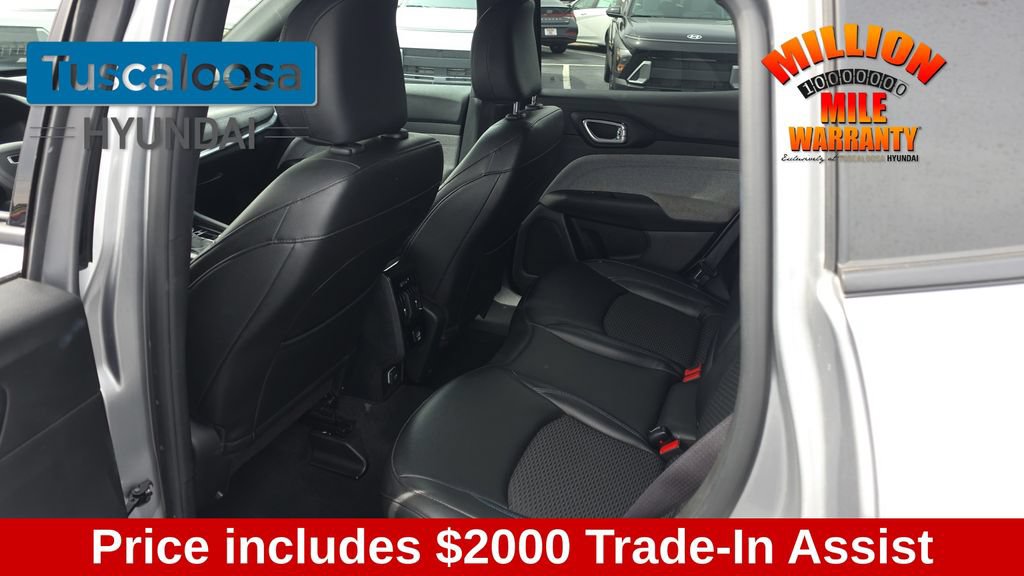 Used 2024 Jeep Compass Latitude AWD/4WD image 25