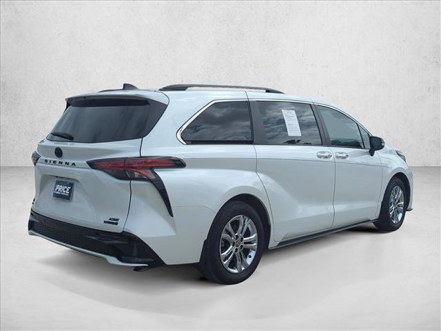 Certified 2023 Toyota Sienna XSE AWD/4WD image 5