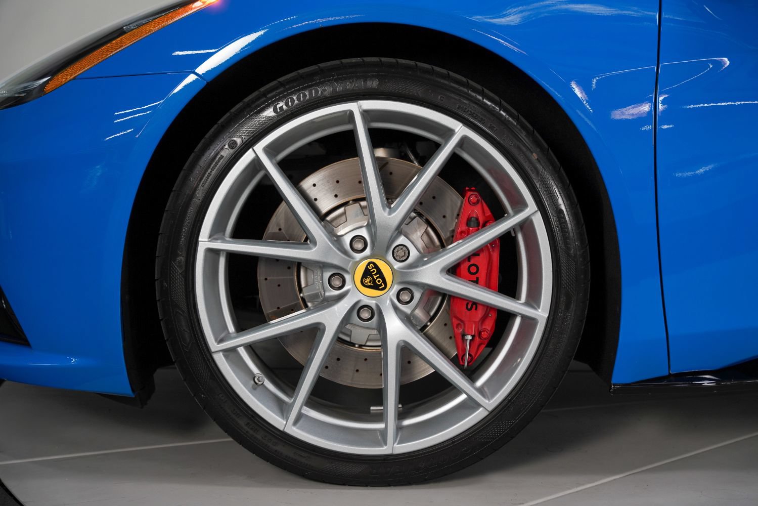 Used 2024 Lotus Emira First Edition RWD image 16
