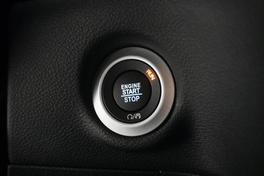 New 2026 Chrysler Pacifica Select w/ S Appearance Package image 24