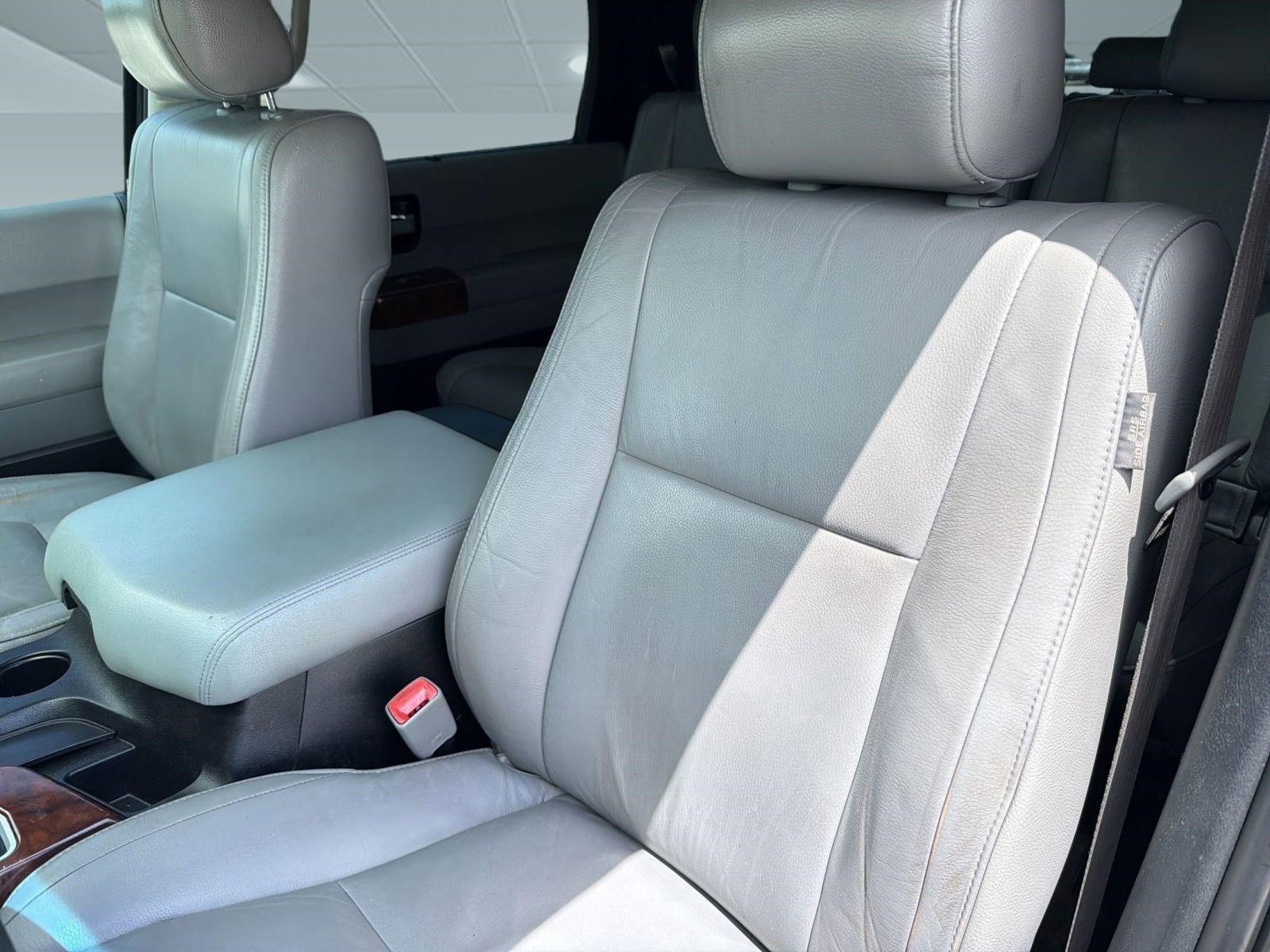 Used 2008 Toyota Sequoia Limited RWD image 23