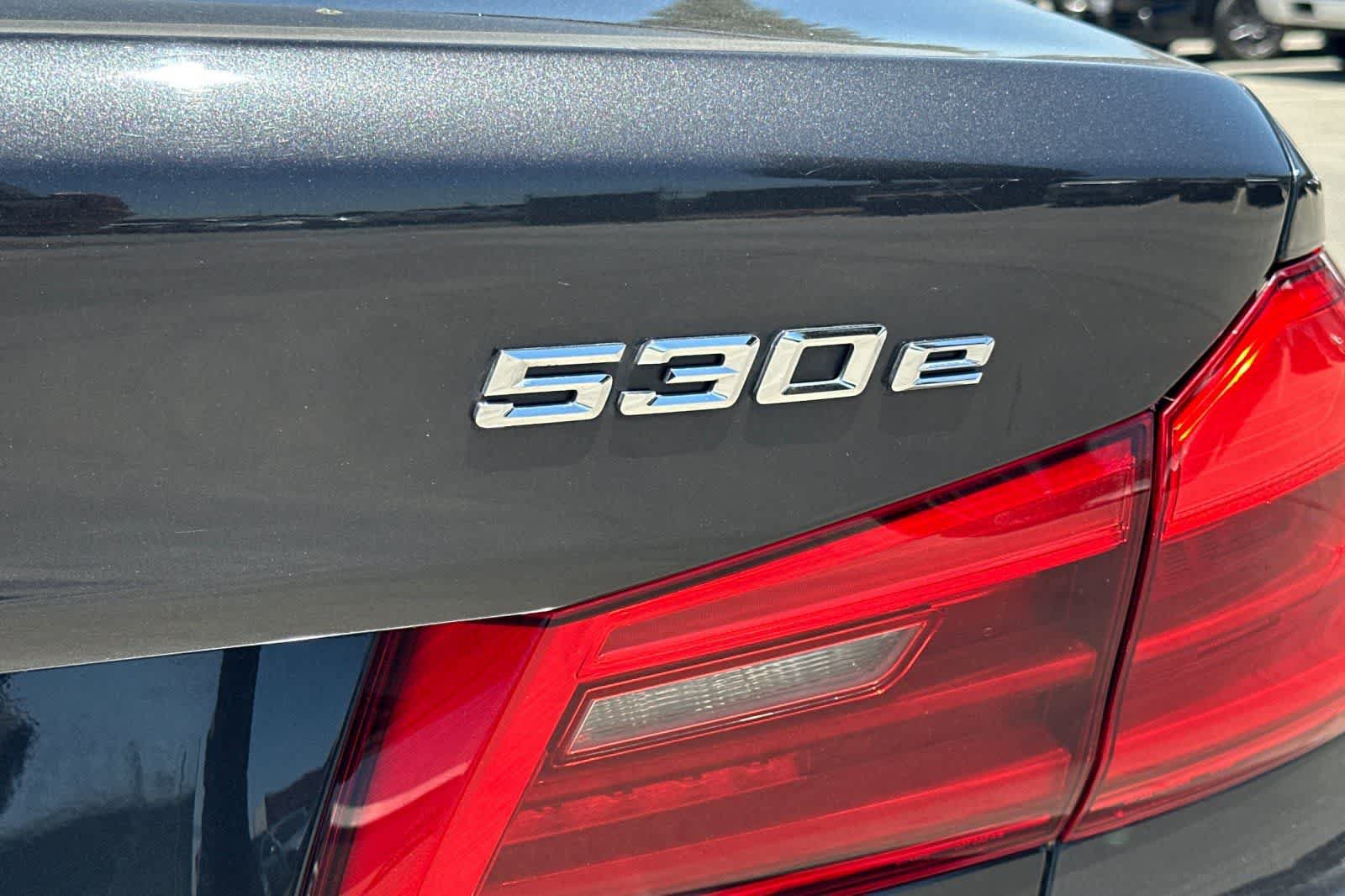Used 2018 BMW 530e RWD image 13