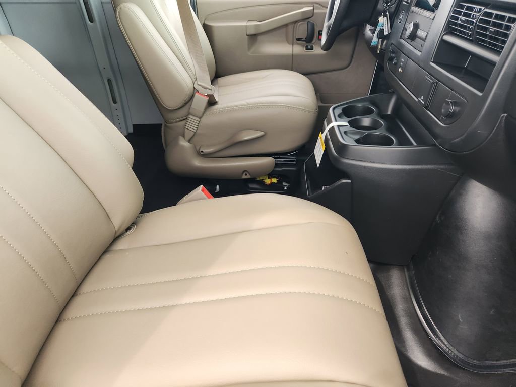 New 2026 Chevrolet Express 2500 Extended w/ Driver Convenience Package RWD image 11