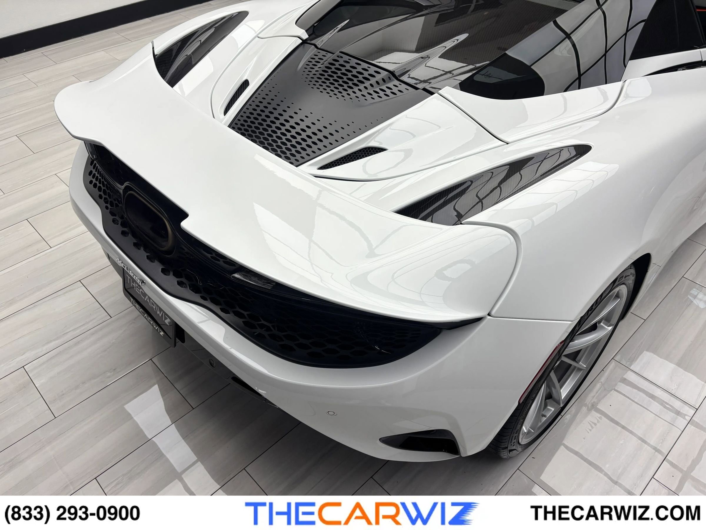 Used 2024 McLaren 750S Spider RWD image 35