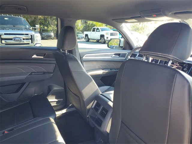 Used 2023 Volkswagen Atlas Cross Sport SE image 31
