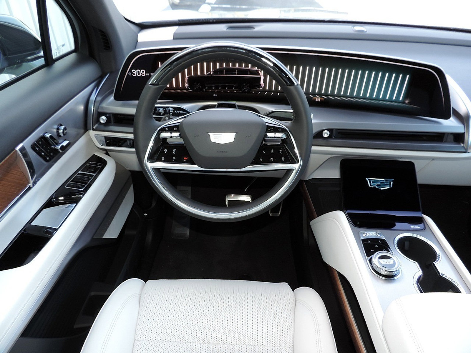 New 2027 Cadillac Vistiq Luxury AWD/4WD image 20
