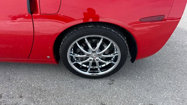 Used 2007 Chevrolet Corvette Coupe w/ Preferred Equipment Group RWD image 15