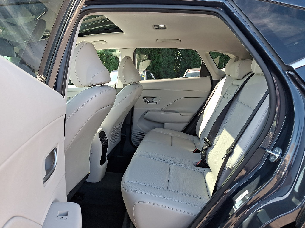 Used 2024 Hyundai Kona Limited AWD/4WD image 10