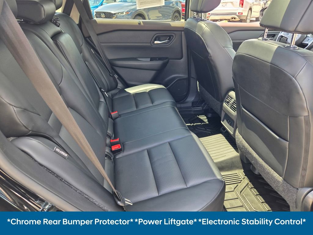 Used 2023 Nissan Rogue SV w/ SV Premium B Package AWD/4WD image 15