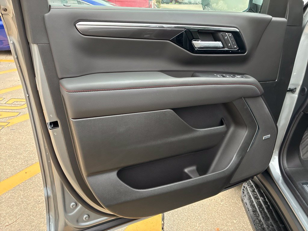 New 2026 Chevrolet Tahoe RST w/ Comfort Package RWD image 17