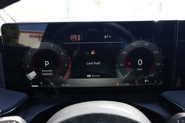 New 2026 Nissan Kicks SR FWD image 28