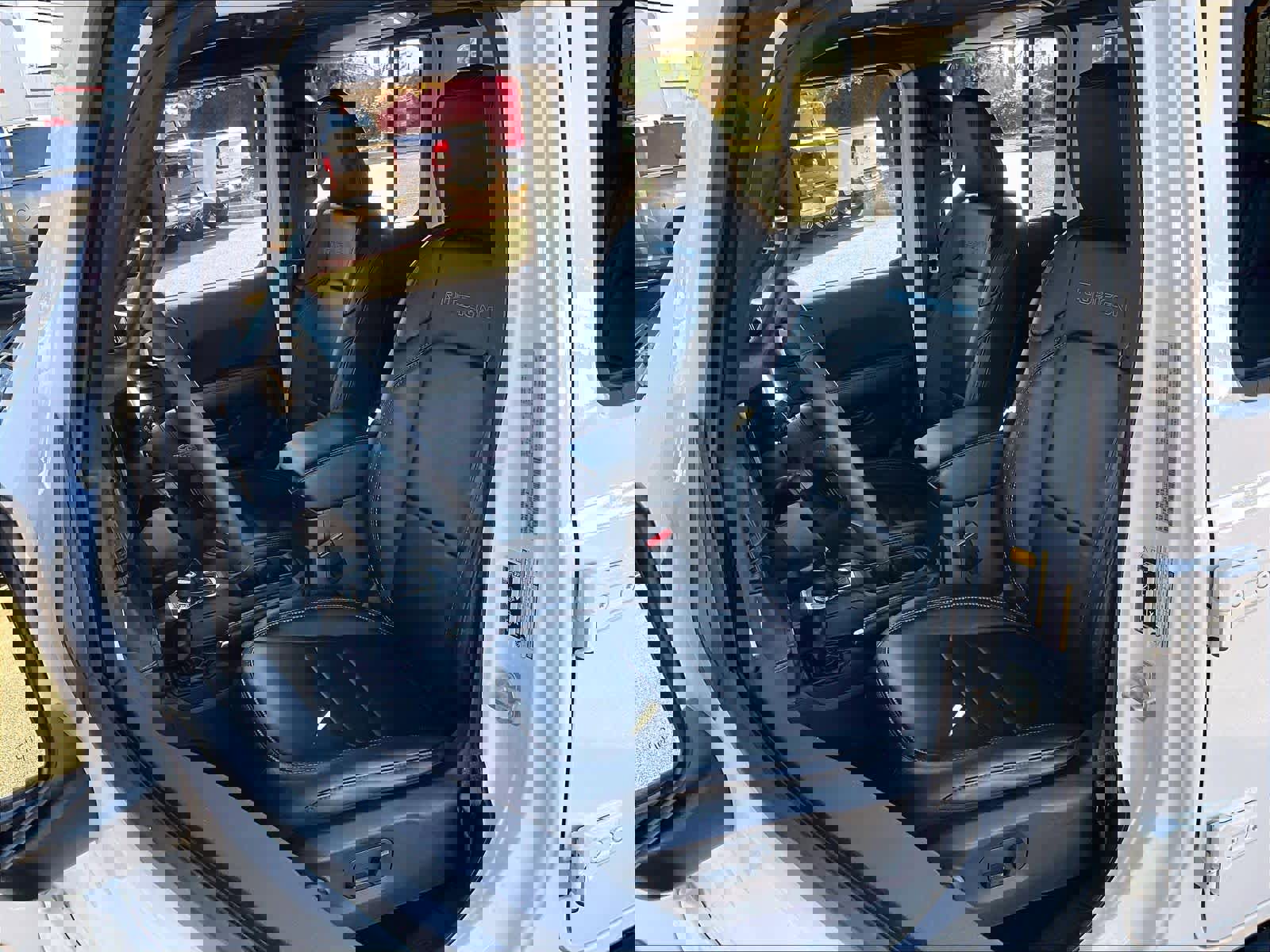 Used 2024 Jeep Wrangler Unlimited Rubicon 4xe image 10