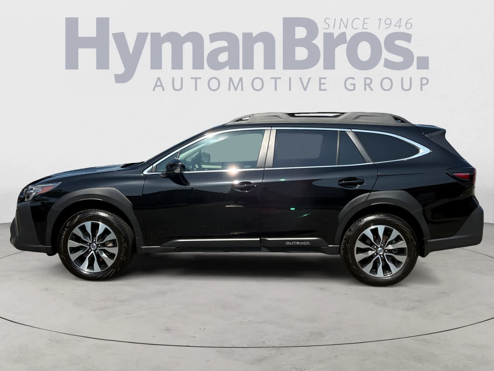 Used 2025 Subaru Outback Limited AWD/4WD image 7