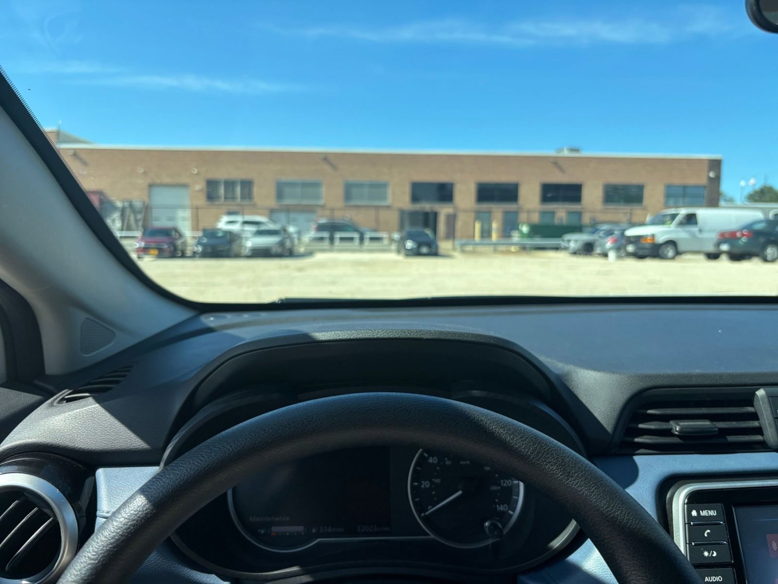 Used 2025 Nissan Versa SV FWD image 32