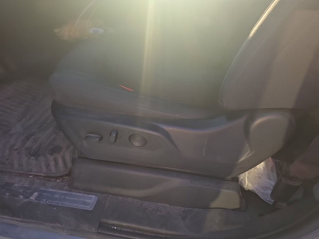 Used 2024 GMC Sierra 3500 SLE w/ SLE Convenience Package image 41