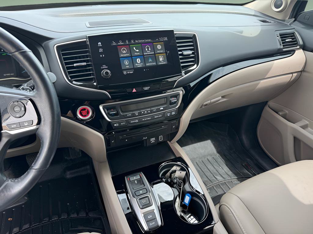 Used 2019 Honda Pilot Touring image 25