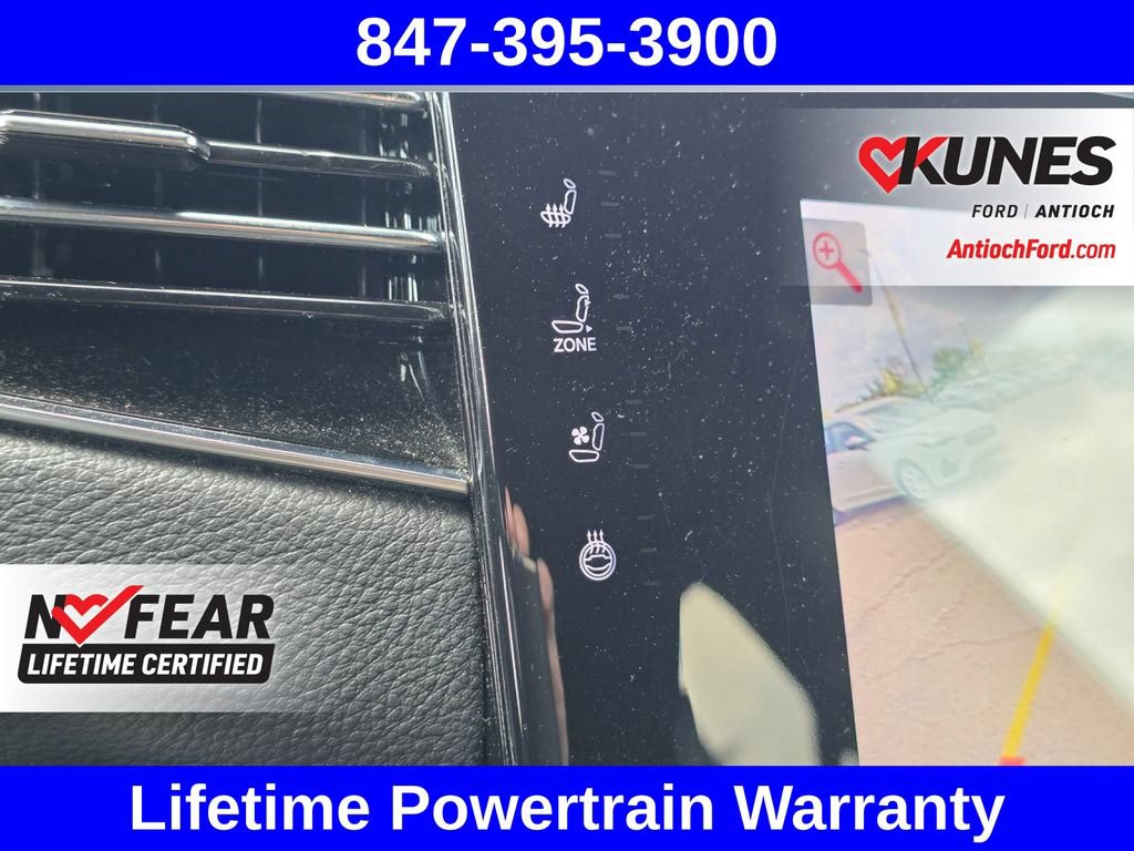 Used 2024 Jeep Wagoneer L Series II w/ Flexible Seating Group AWD/4WD image 56