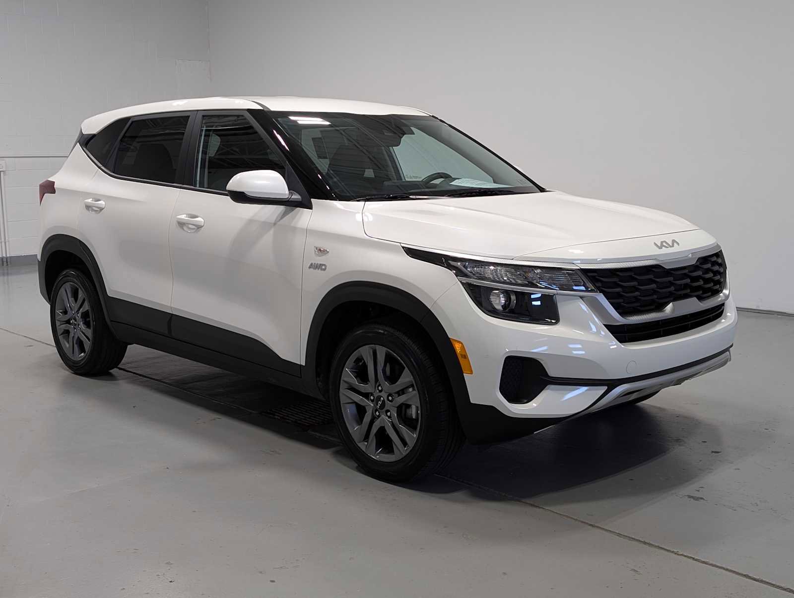 Certified 2023 Kia Seltos LX AWD/4WD image 7