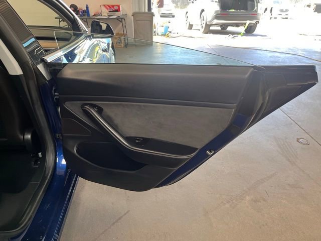 Used 2018 Tesla Model 3 Long Range image 15