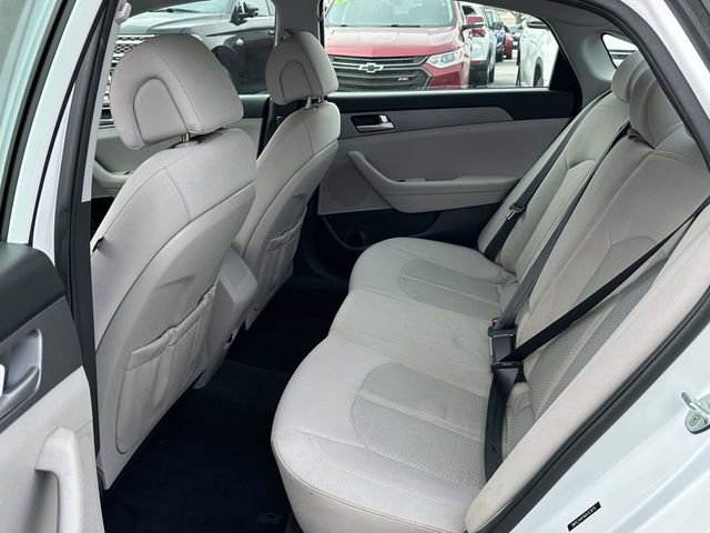 Used 2016 Hyundai Sonata SE image 19