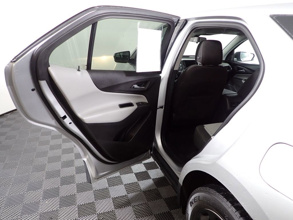 Used 2019 Chevrolet Equinox LS w/ LS Convenience Package image 26