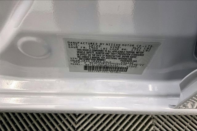 New 2025 Nissan Versa SR w/ Trunk Package image 35