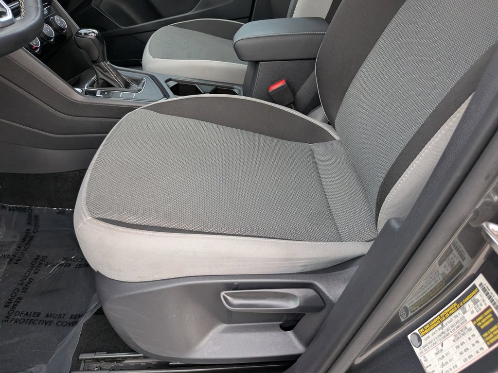 Certified 2023 Volkswagen Taos S FWD image 17