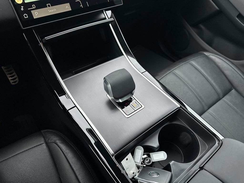 New 2026 Land Rover Range Rover Evoque Dynamic SE image 17