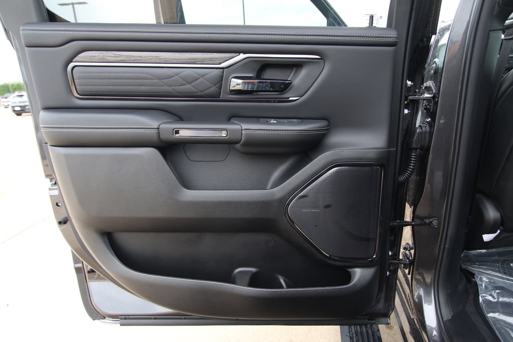 New 2026 RAM 1500 Limited AWD/4WD image 46