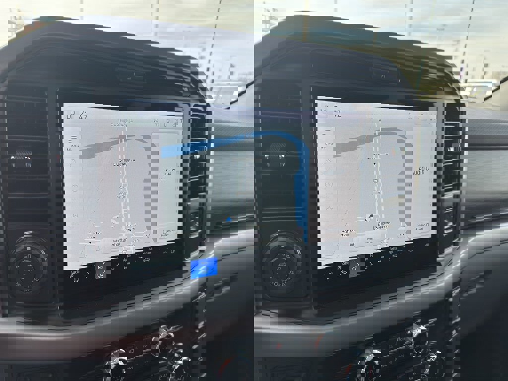 New 2025 Ford F150 XLT w/ Equipment Group 303A High image 22