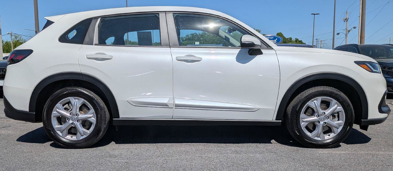 Certified 2024 Honda HR-V LX image 6